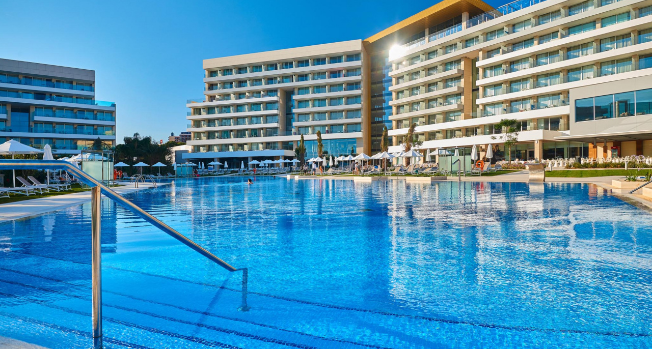 Hotel Playa De Palma En Palma De Mallorca Hipotels