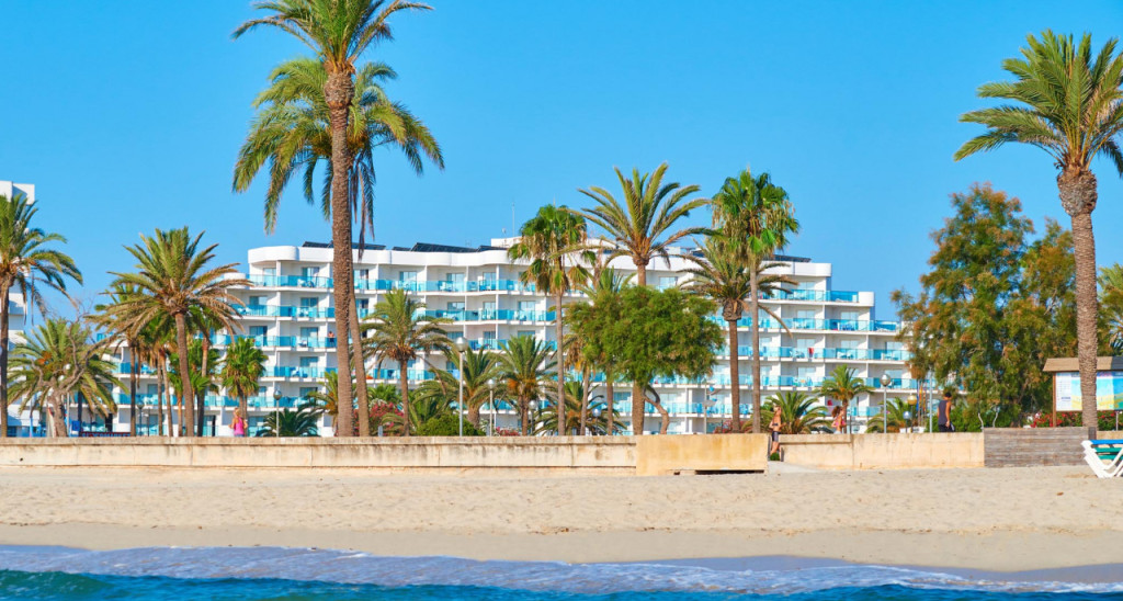 Hotel Cala Millor Park In Cala Millor Mallorca Hipotels