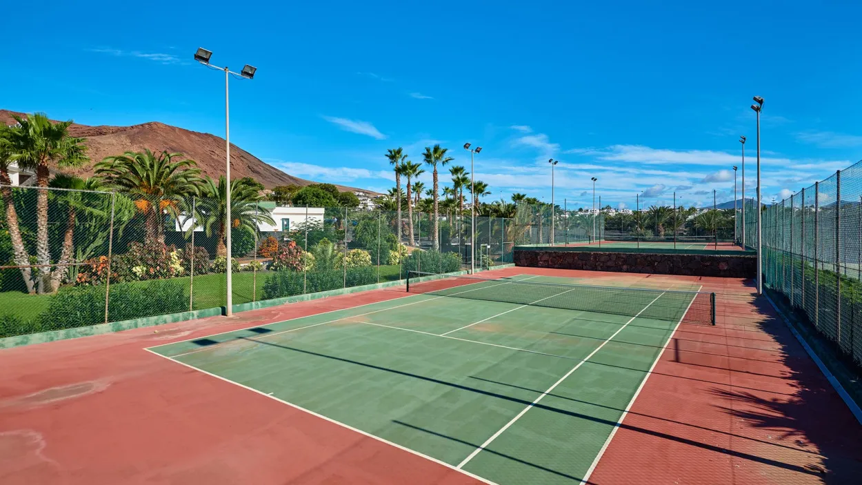 Tennis