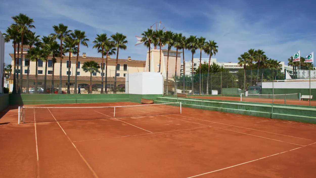 Tennis